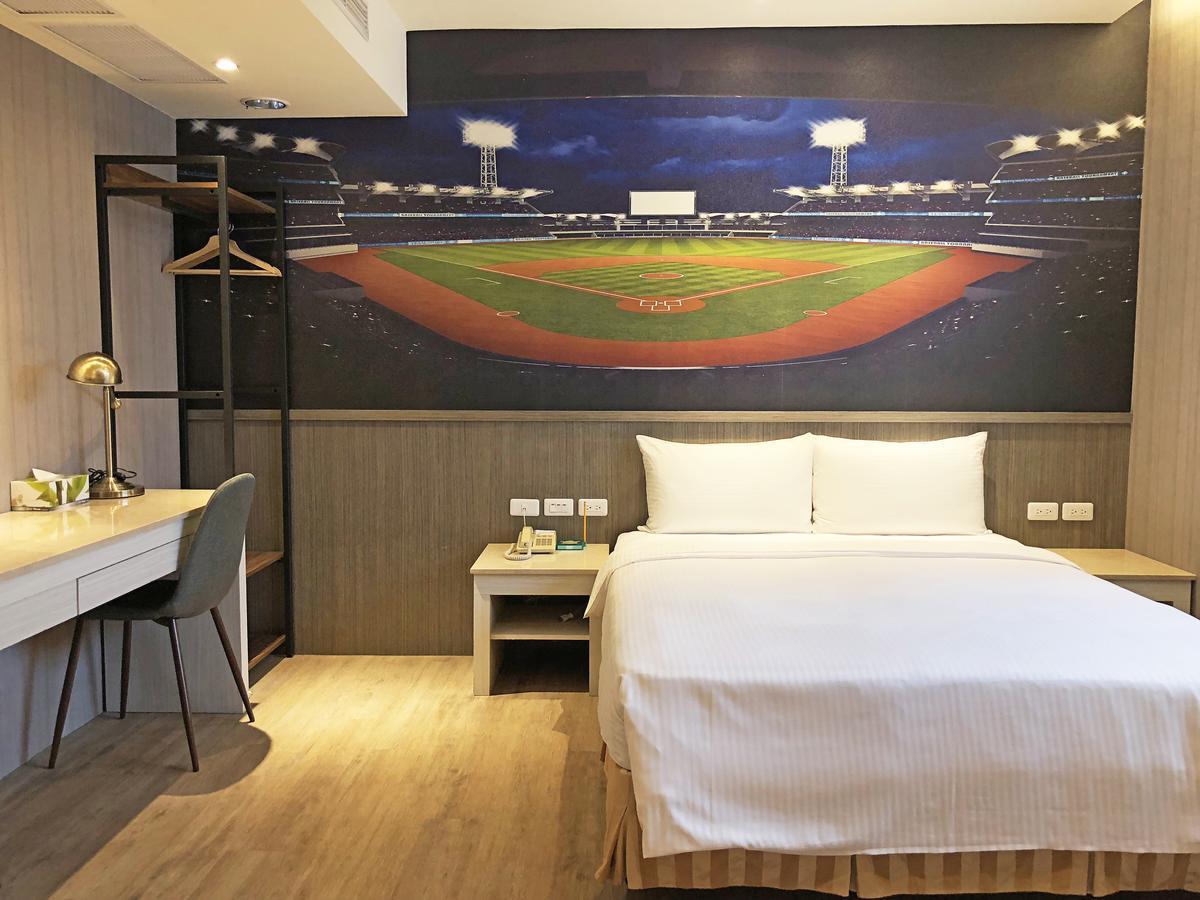 La Hotel-Baseball Theme Hall Kaohsiung Dış mekan fotoğraf